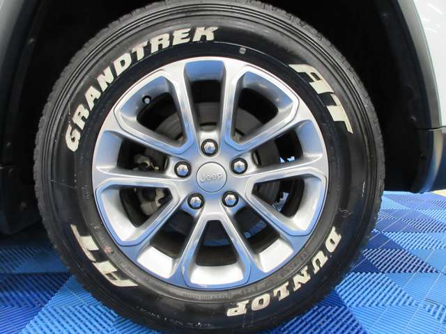 ジープ グランドチェロキー リミテッド ４ＷＤ H28年 (関東) 99