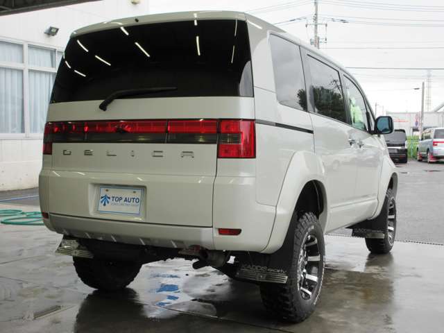 三菱 デリカ　Ｄ：５ ２．４ Ｇ プレミアム ４ＷＤ H24年 (関東) 99