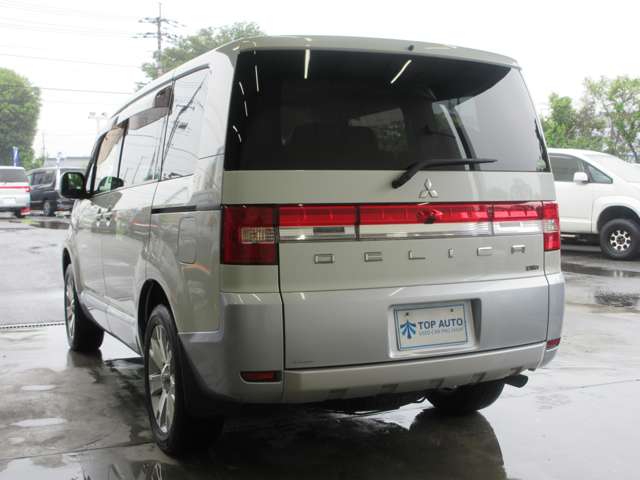 三菱 デリカ　Ｄ：５ ２．２ Ｄ パワーパッケージ ディーゼルターボ ４ＷＤ H27年 (関東) 99