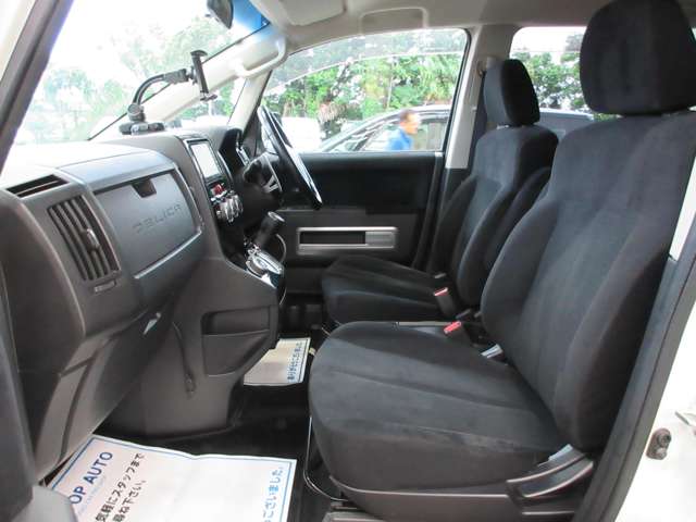 三菱 デリカ　Ｄ：５ ２．２ Ｄ パワーパッケージ ディーゼルターボ ４ＷＤ H27年 (関東) 99