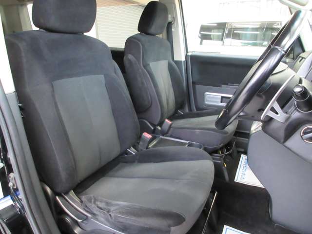 三菱 デリカ　Ｄ：５ ２．４ Ｇ パワーパッケージ ４ＷＤ H19年 (関東) 99