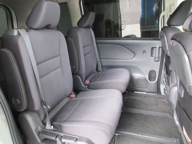 日産 セレナ １．２ Ｅ－ＰＯＷＥＲ ＸＶ H30年 (関東) 99