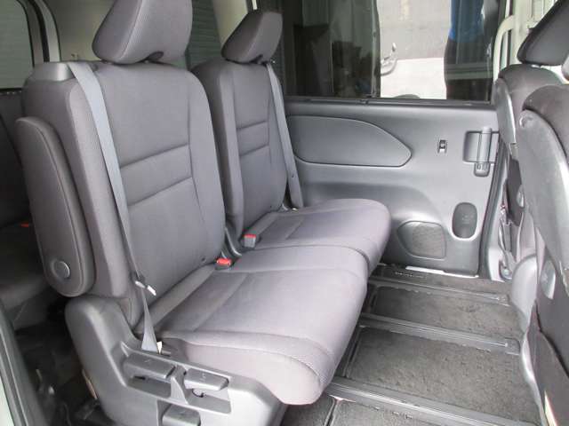日産 セレナ １．２ Ｅ－ＰＯＷＥＲ ＸＶ H30年 (関東) 99