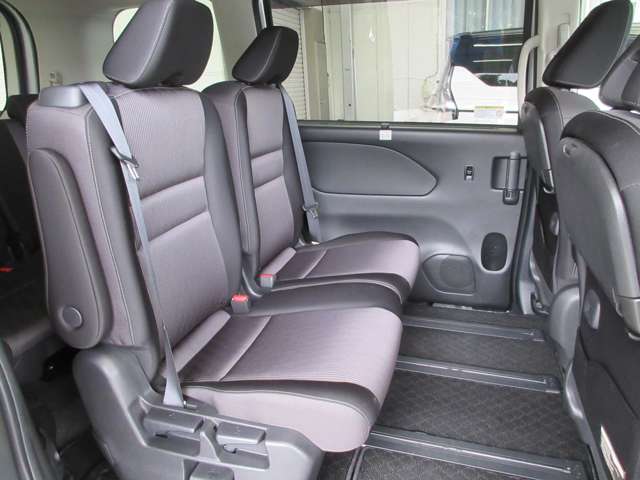 日産 セレナ １．２ Ｅ－ＰＯＷＥＲ ハイウェイスター Ｖ R3年 (関東) 99
