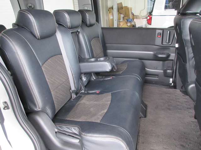 ホンダ ステップワゴン　スパーダ ２．０ スパーダ Ｚ H25年 (関東) 99
