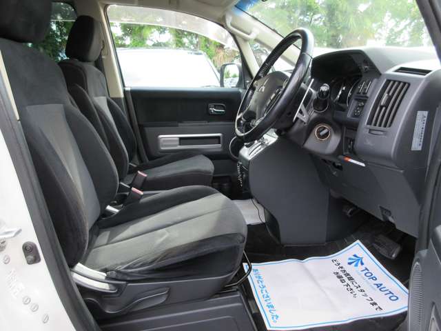 三菱 デリカ　Ｄ：５ ２．４ Ｇ プレミアム ４ＷＤ H19年 (関東) 99