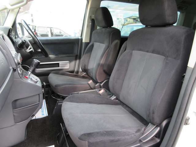 三菱 デリカ　Ｄ：５ ２．４ Ｇ プレミアム ４ＷＤ H19年 (関東) 99