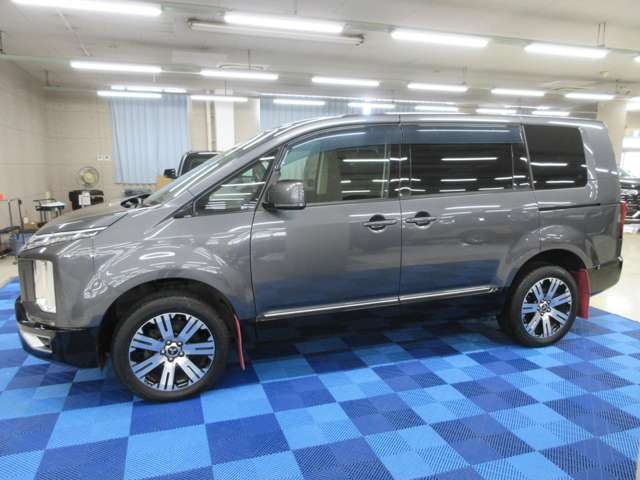 三菱 デリカ　Ｄ：５ ２．２ Ｇ パワーパッケージ ディーゼルターボ ４ＷＤ R1年 (関東) 99