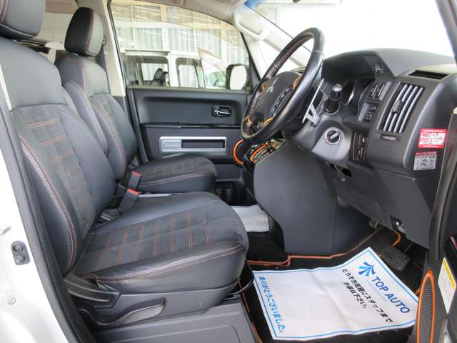 三菱 デリカ　Ｄ：５ ２．２ アクティブギア ディーゼルターボ ４ＷＤ H29年 (関東) 99