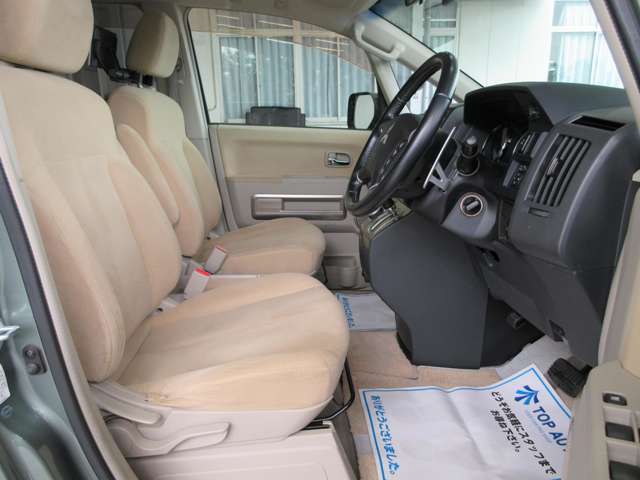 三菱 デリカ　Ｄ：５ ２．４ Ｇ ナビパッケージ ４ＷＤ H19年 (関東) 99