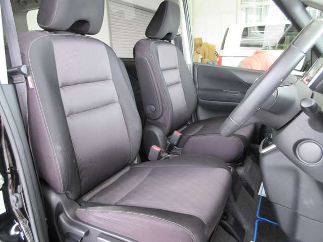 日産 セレナ １．２ Ｅ－ＰＯＷＥＲ ハイウェイスター Ｖ H30年 (関東) 99