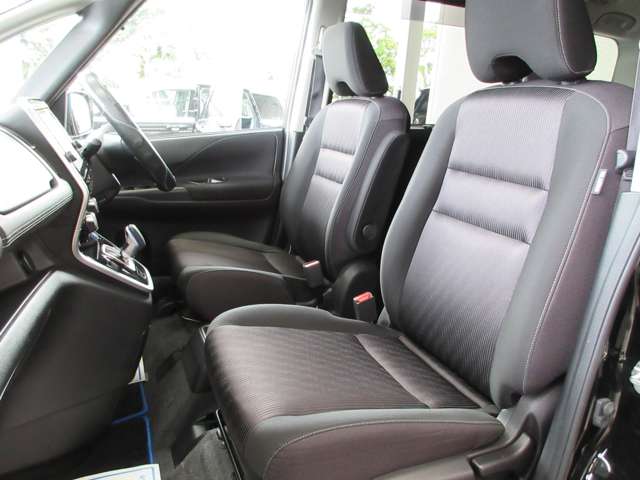 日産 セレナ １．２ Ｅ－ＰＯＷＥＲ ハイウェイスター Ｖ H30年 (関東) 99