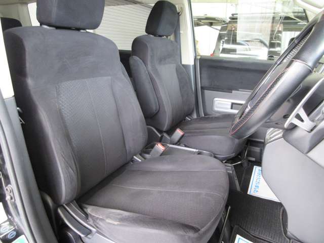三菱 デリカ　Ｄ：５ ２．２ Ｄ パワーパッケージ ディーゼルターボ ４ＷＤ H25年 (関東) 99