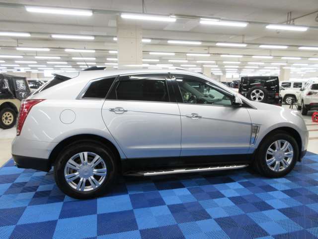 キャデラック ＳＲＸ　クロスオーバー ラグジュアリー ４ＷＤ H25年 (関東) 99