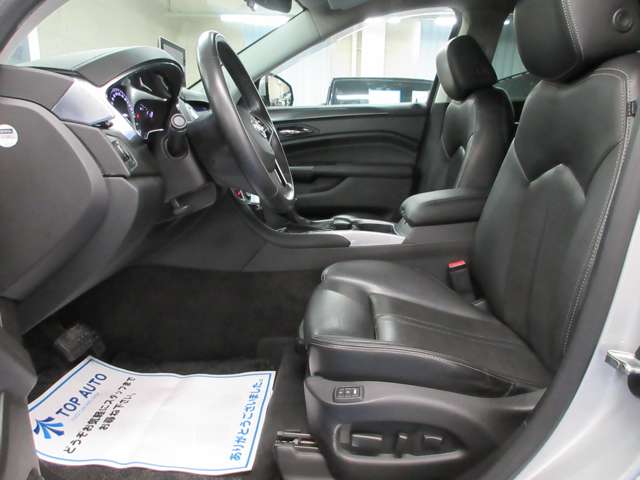 キャデラック ＳＲＸ　クロスオーバー ラグジュアリー ４ＷＤ H25年 (関東) 99