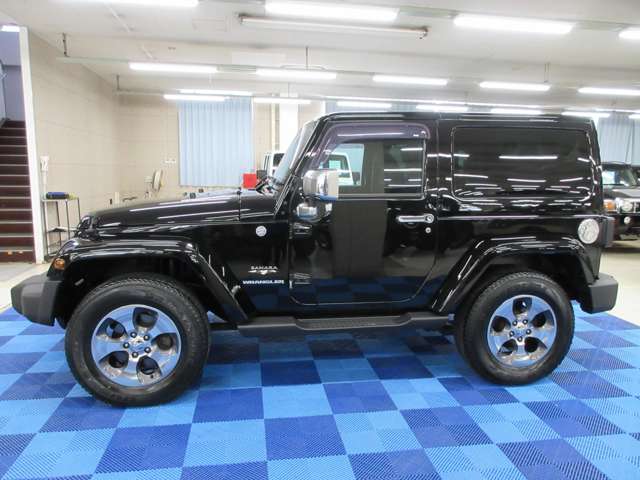ジープ ラングラー サハラ ４ＷＤ H28年 (関東) 99