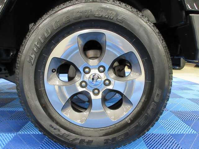 ジープ ラングラー サハラ ４ＷＤ H28年 (関東) 99