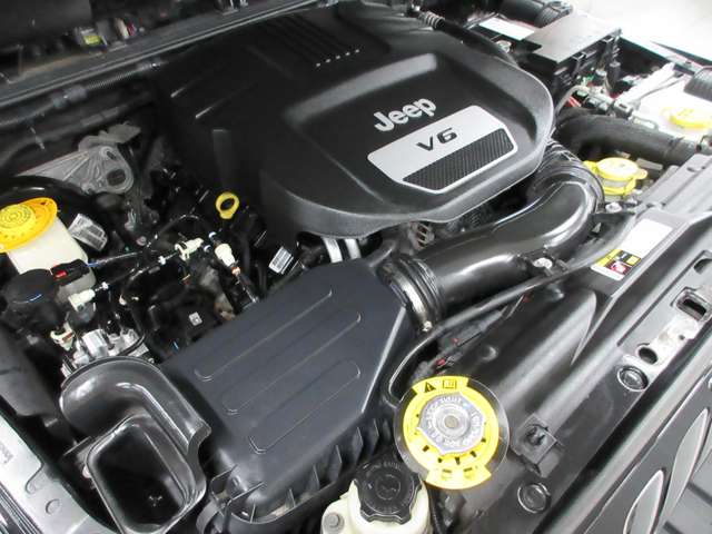 ジープ ラングラー サハラ ４ＷＤ H28年 (関東) 99