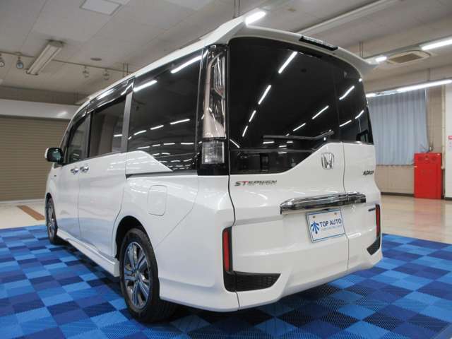 ホンダ ステップワゴン　ハイブリッド ２．０ スパーダ ハイブリッド Ｇ ホンダセンシング H30年 (関東) 99