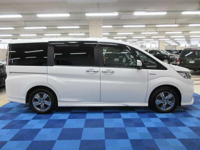 ホンダ ステップワゴン　ハイブリッド ２．０ スパーダ ハイブリッド Ｇ ホンダセンシング H30年 (関東) 99
