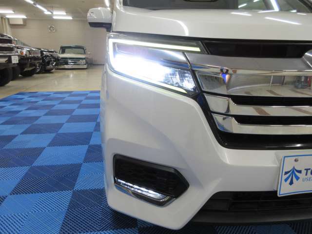 ホンダ ステップワゴン　ハイブリッド ２．０ スパーダ ハイブリッド Ｇ ホンダセンシング H30年 (関東) 99