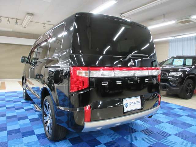 三菱 デリカ　Ｄ：５ ２．２ Ｇ パワーパッケージ ディーゼルターボ ４ＷＤ R1年 (関東) 99