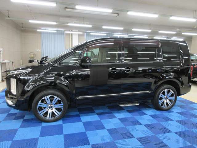 三菱 デリカ　Ｄ：５ ２．２ Ｇ パワーパッケージ ディーゼルターボ ４ＷＤ R1年 (関東) 99