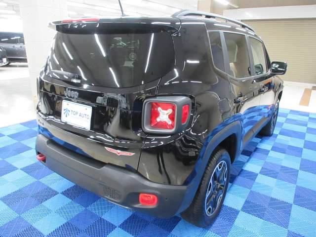 ジープ レネゲード トレイルホーク ４ＷＤ H29年 (関東) 99