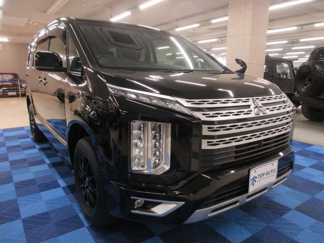 三菱 デリカ　Ｄ：５ ２．２ Ｍ ディーゼルターボ ４ＷＤ R1年 (関東) 99