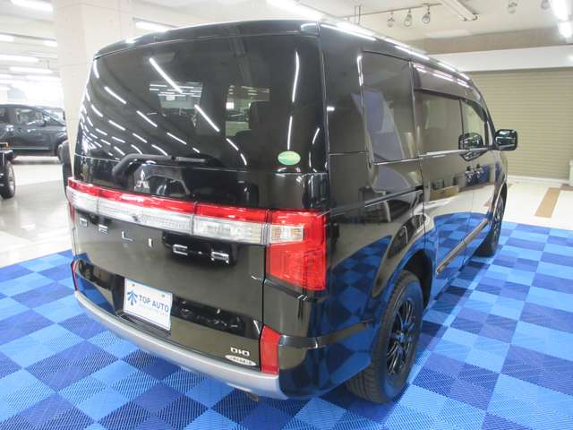三菱 デリカ　Ｄ：５ ２．２ Ｍ ディーゼルターボ ４ＷＤ R1年 (関東) 99