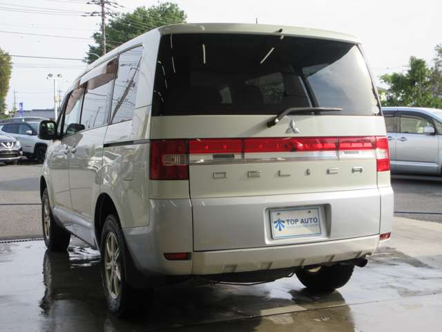 三菱 デリカ　Ｄ：５ ２．４ エクシード ＩＩ ４ＷＤ H22年 (関東) 99