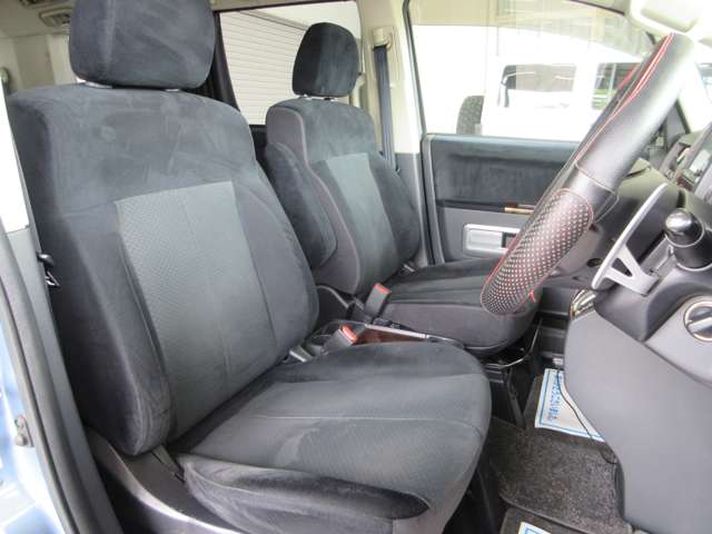 三菱 デリカ　Ｄ：５ ２．４ シャモニー ４ＷＤ H21年 (関東) 99
