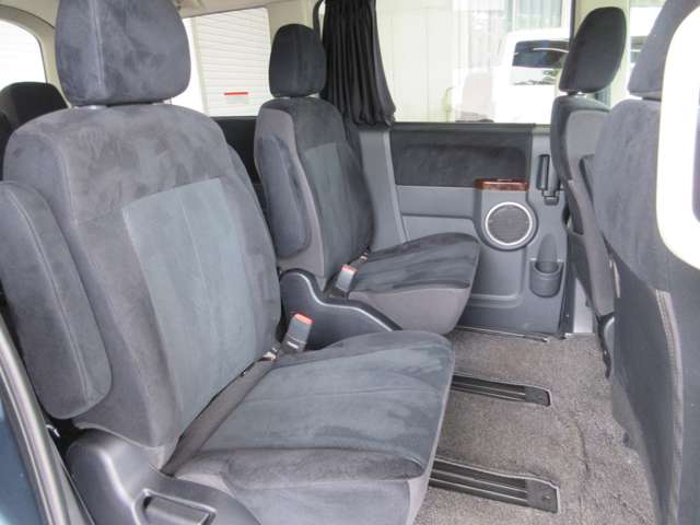 三菱 デリカ　Ｄ：５ ２．４ シャモニー ４ＷＤ H21年 (関東) 99