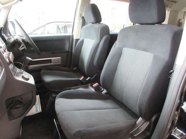 三菱 デリカ　Ｄ：５ ２．４ Ｇ パワーパッケージ ４ＷＤ H21年 (関東) 99