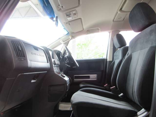 三菱 デリカ　Ｄ：５ ２．４ Ｇ プレミアム ４ＷＤ H19年 (関東) 99