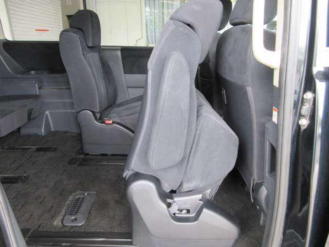 三菱 デリカ　Ｄ：５ ２．４ Ｇ プレミアム ４ＷＤ H19年 (関東) 99