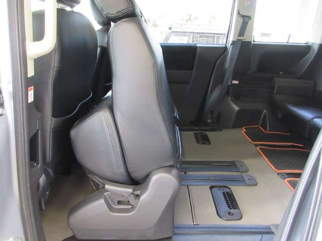 三菱 デリカ　Ｄ：５ ２．２ Ｄ パワーパッケージ ディーゼルターボ ４ＷＤ H27年 (関東) 99