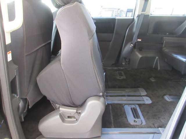三菱 デリカ　Ｄ：５ ２．２ Ｄ パワーパッケージ ディーゼルターボ ４ＷＤ H26年 (関東) 99