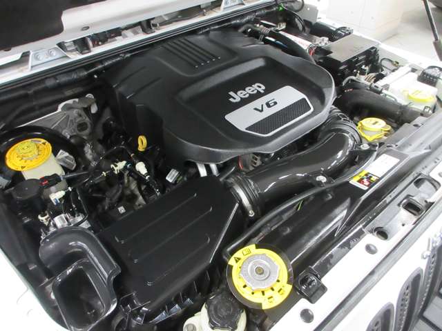 ジープ ラングラー　アンリミテッド アンリミテッド サハラ ４ＷＤ H29年 (関東) 99