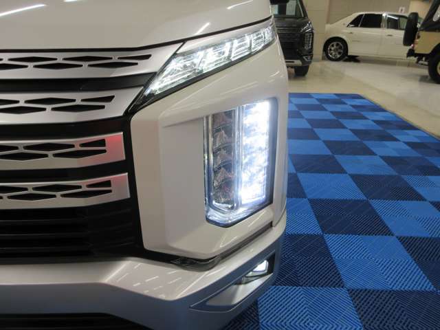 三菱 デリカ　Ｄ：５ ２．２ Ｐ ディーゼルターボ ４ＷＤ R1年 () 99