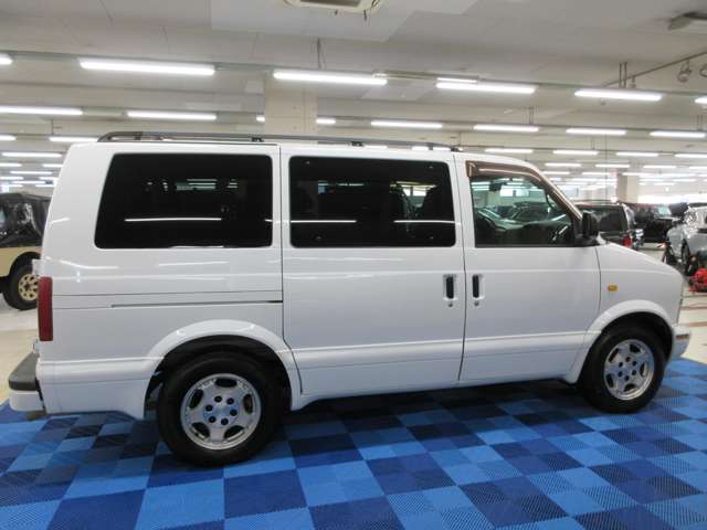 シボレー アストロ ＬＳ ２ＷＤ H17年 () 99