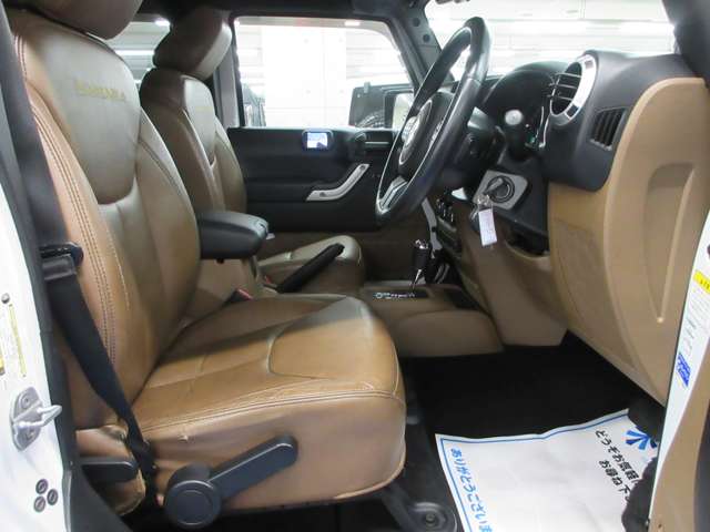 ジープ ラングラー　アンリミテッド アンリミテッド サハラ ４ＷＤ H25年 () 99