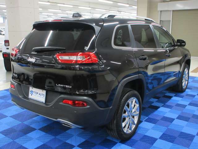 ジープ チェロキー リミテッド ４ＷＤ H28年 () 99