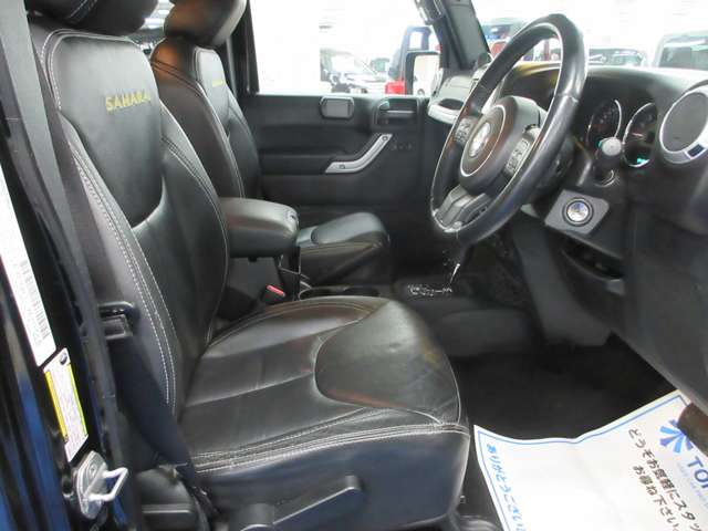 ジープ ラングラー　アンリミテッド アンリミテッド サハラ ４ＷＤ H27年 () 99