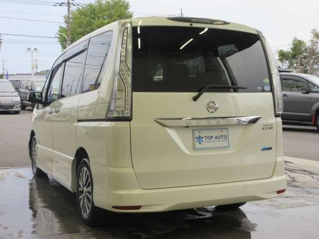 日産 セレナ ２．０ ハイウェイスター Ｖセレクション＋ＳＡＦＥＴＹ Ｓ－ＨＹＢＲＩＤ H27年 () 99