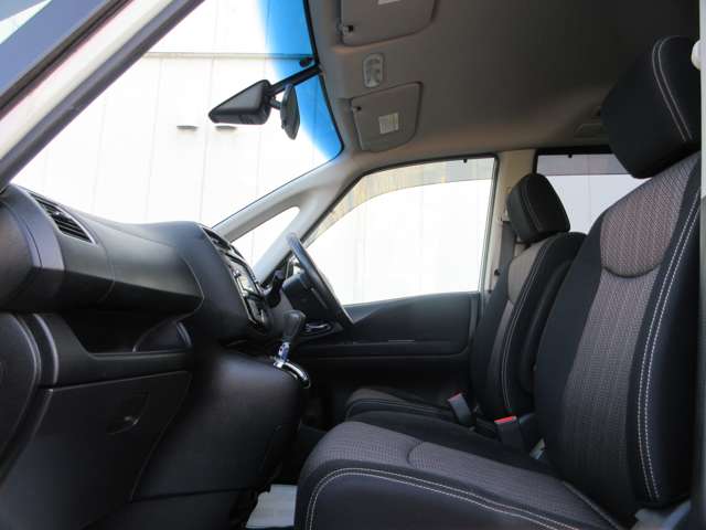 日産 セレナ ２．０ ハイウェイスター Ｖセレクション＋ＳＡＦＥＴＹ Ｓ－ＨＹＢＲＩＤ H27年 () 99