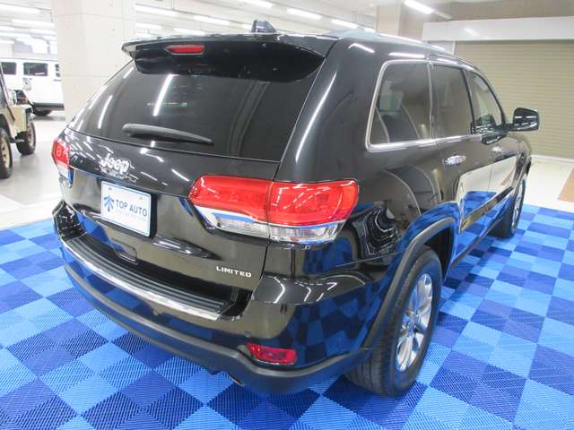 ジープ グランドチェロキー リミテッド ４ＷＤ H28年 () 99