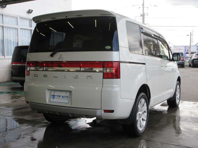 三菱 デリカ　Ｄ：５ ２．２ Ｄ パワーパッケージ ディーゼルターボ ４ＷＤ H25年 () 99
