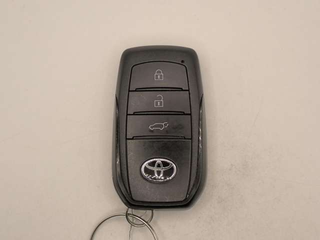 トヨタ クラウン　スポーツ　ハイブリッド ２．５ Ｚ Ｅ－ＦＯＵＲ ４ＷＤ R6年 (近畿) 99