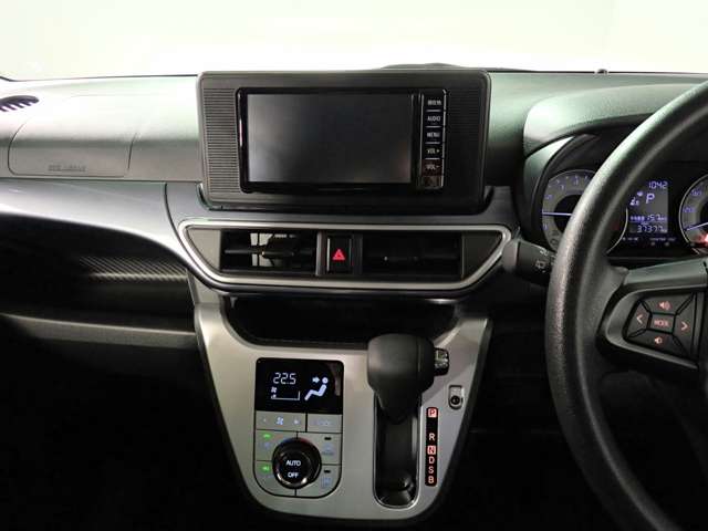 トヨタ ピクシス　ジョイ　Ｃ Ｃ ６６０ Ｘ ＳＡＩＩＩ H29年 (近畿) 99